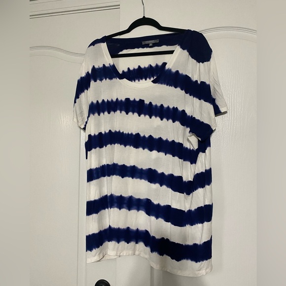 Lisa Rinna Striped Blue and White Women's Top Women’s Size 3X - Picture 1 of 2
